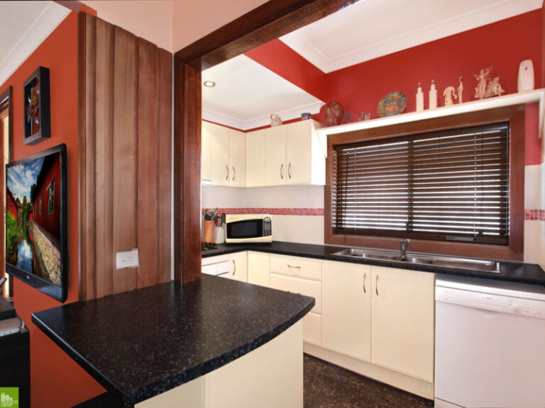 Sold - 63 Storey Street - New Property in Fairy Meadow - Real Estate by Christian Zeidler
