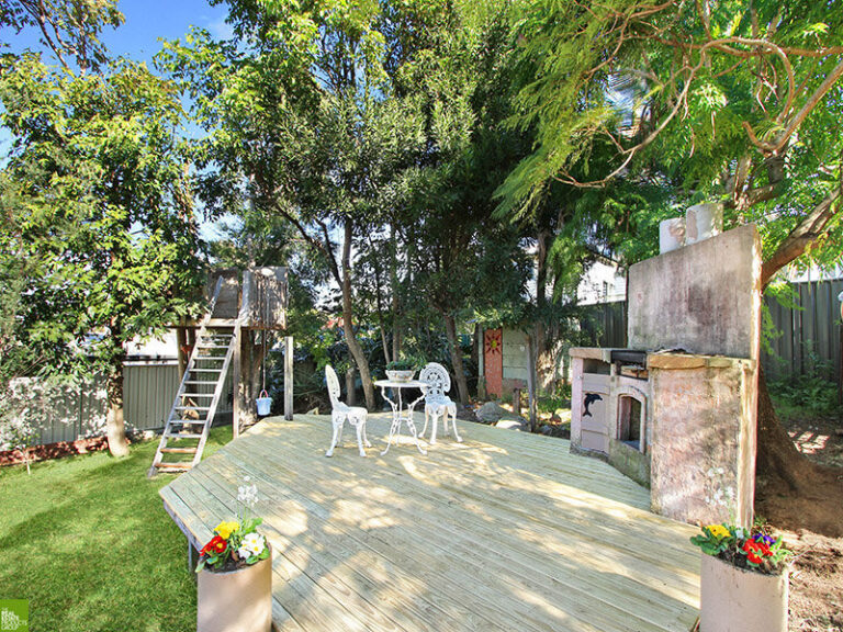 Sold - 14 Grasmere Street - New Property in Mount Saint Thomas - Real Estate by Christian Zeidler