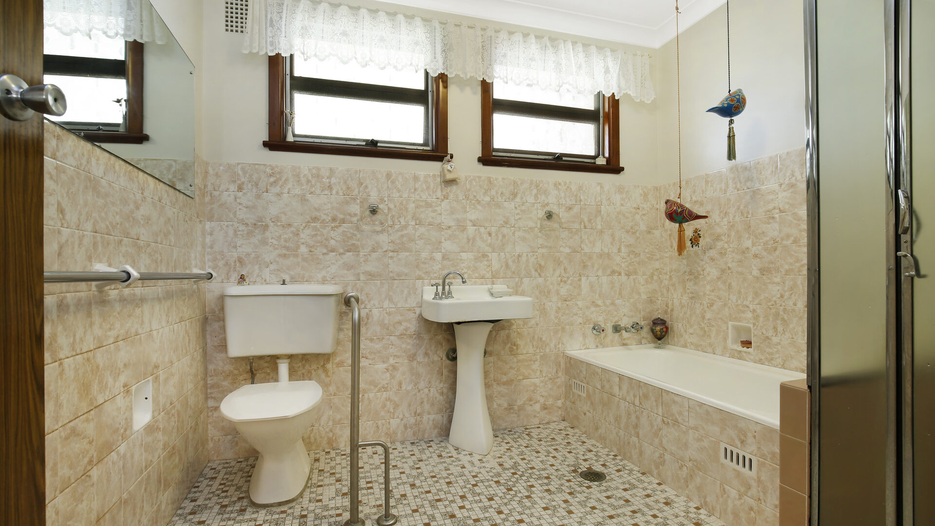 Sold - 19 Hilltop Avenue - New Property in Wollongong - Real Estate by Christian Zeidler