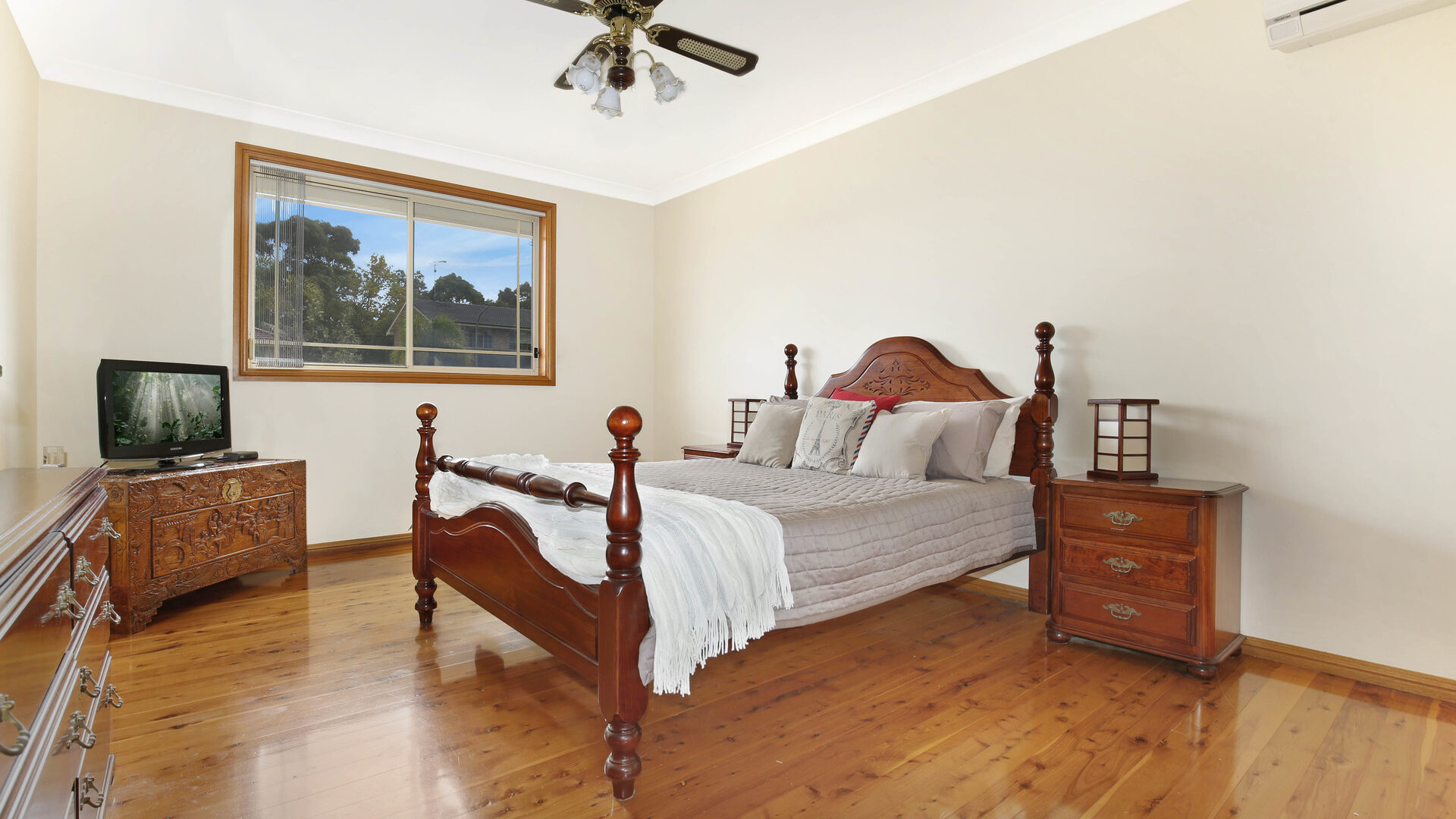 17 Murrogun Crescent, Cordeaux Heights NSW 2526 - photo 7