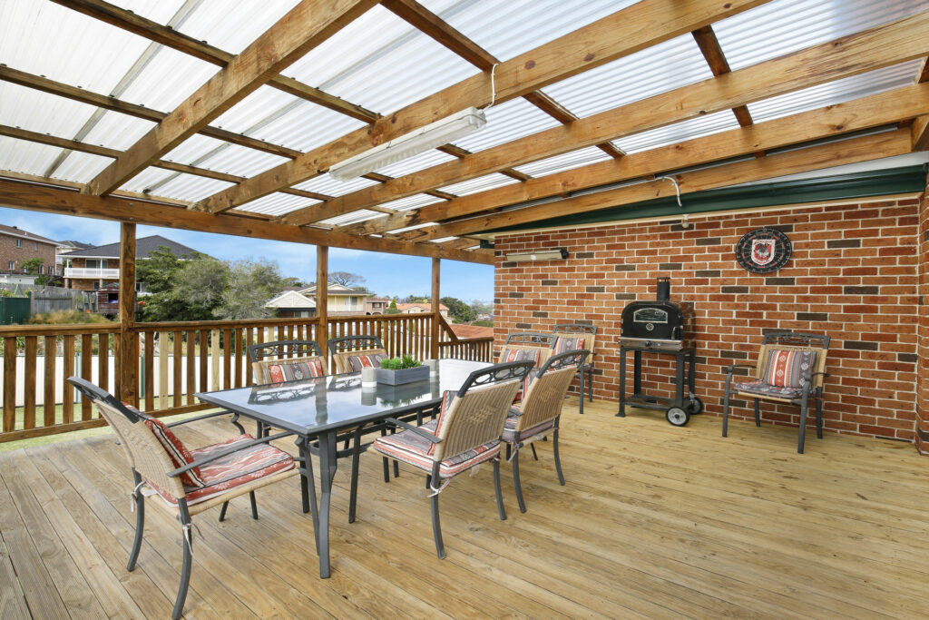 17 Murrogun Crescent, Cordeaux Heights NSW 2526 - photo 8