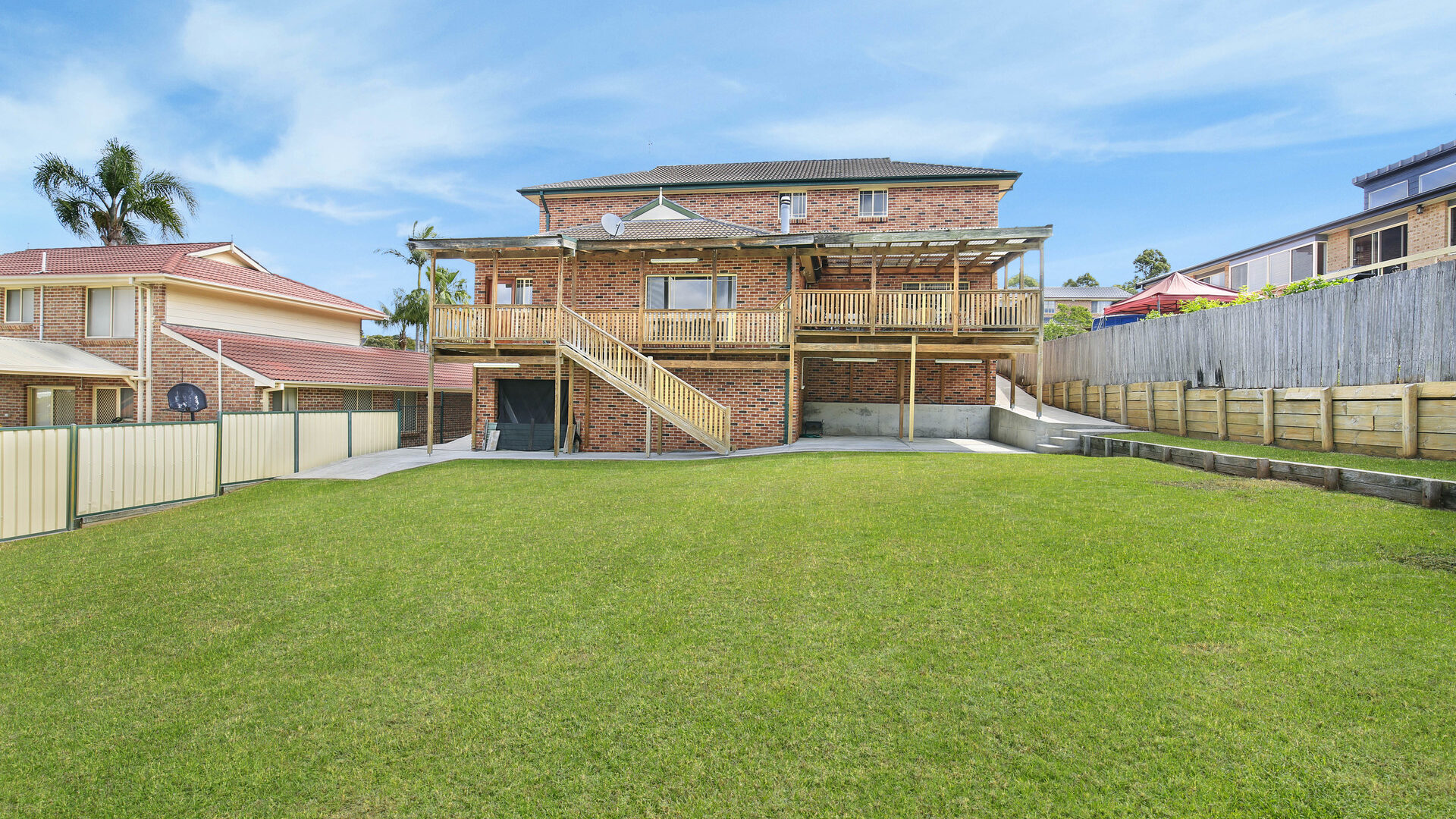 17 Murrogun Crescent, Cordeaux Heights NSW 2526 - photo 9