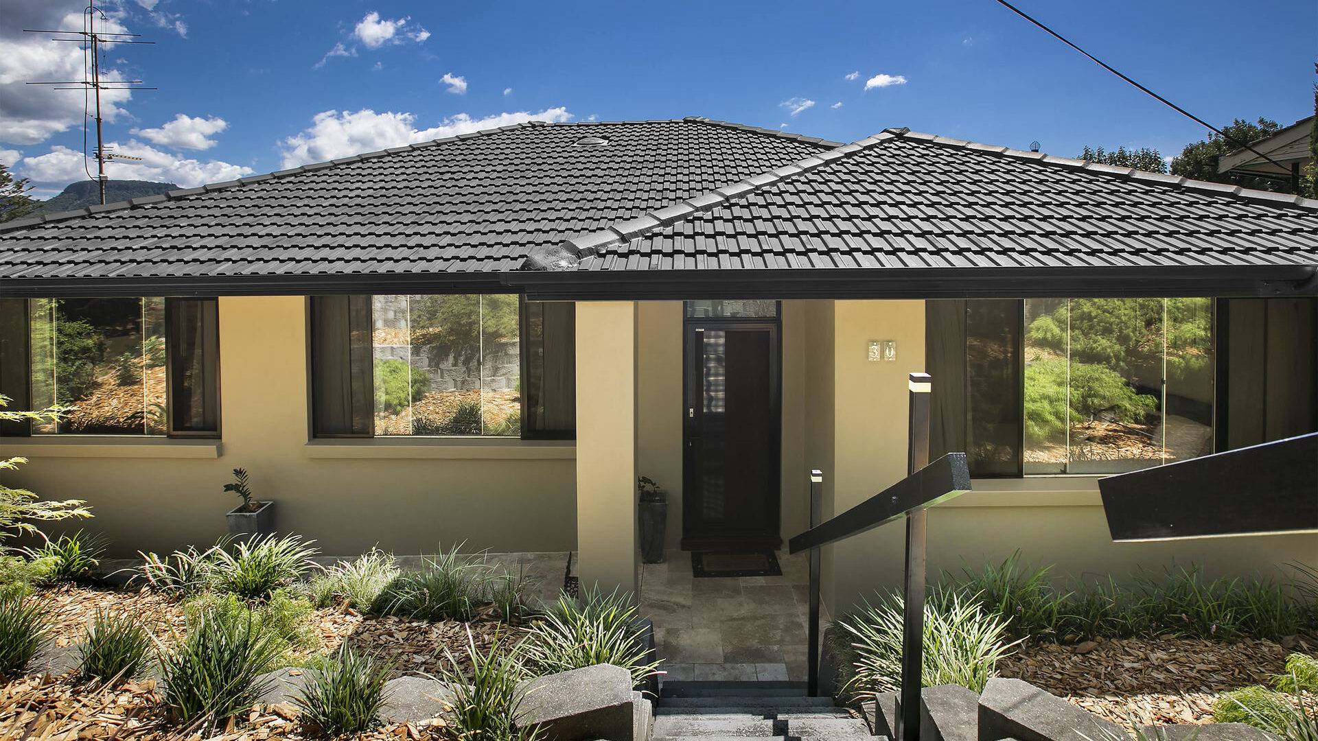 Sold - 30 Hilltop Avenue - New Property in Wollongong - Real Estate by Christian Zeidler