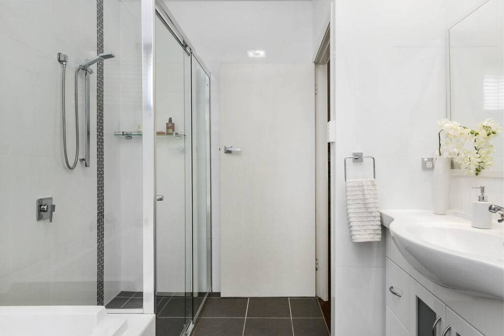 Sold - 30 Hilltop Avenue - New Property in Wollongong - Real Estate by Christian Zeidler