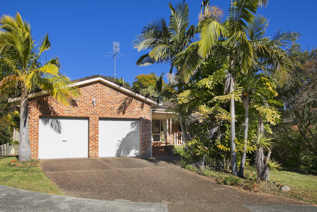 Sold - 24 Sheringa Grove - New Property in Cordeaux Heights - Real Estate by Christian Zeidler