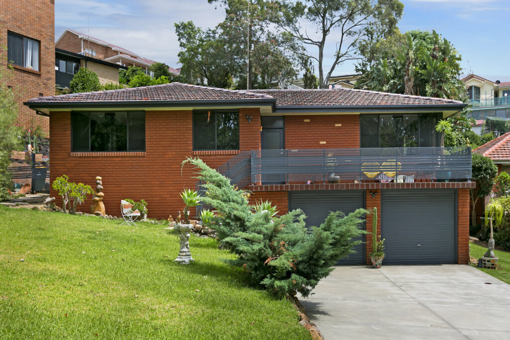 Sold - 45 Sunninghill Circuit - New Property in Mount Ousley - Real Estate by Christian Zeidler