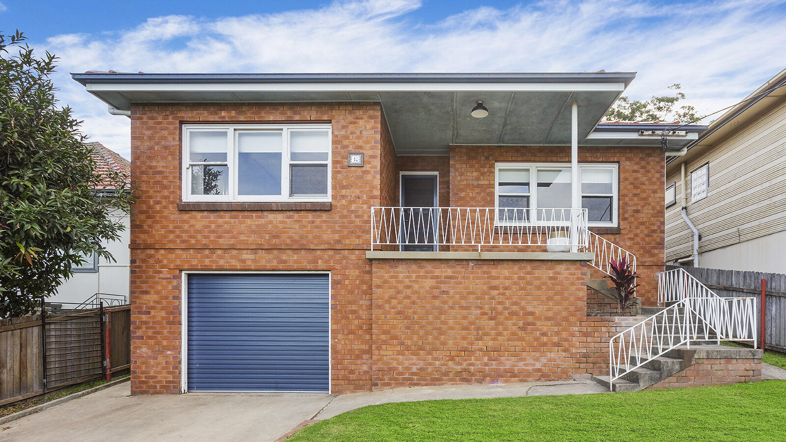 Sold - 10 Prospect Street - New Property in Mount Saint Thomas - Real Estate by Christian Zeidler