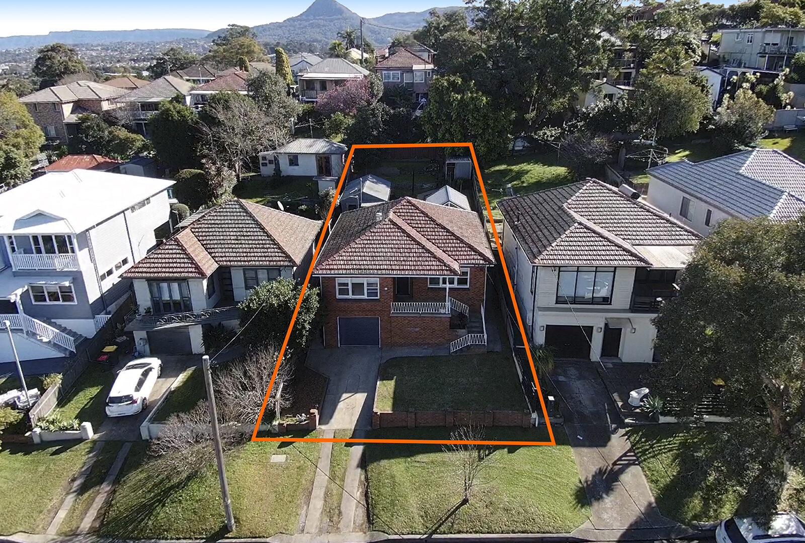Sold - 10 Prospect Street - New Property in Mount Saint Thomas - Real Estate by Christian Zeidler