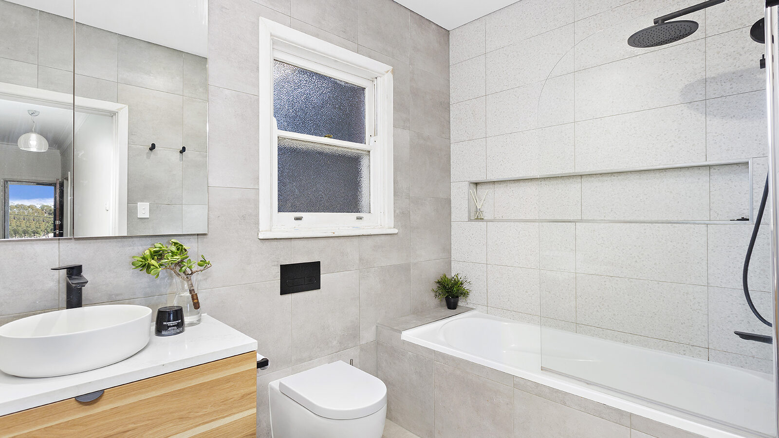 Sold - 10 Prospect Street - New Property in Mount Saint Thomas - Real Estate by Christian Zeidler