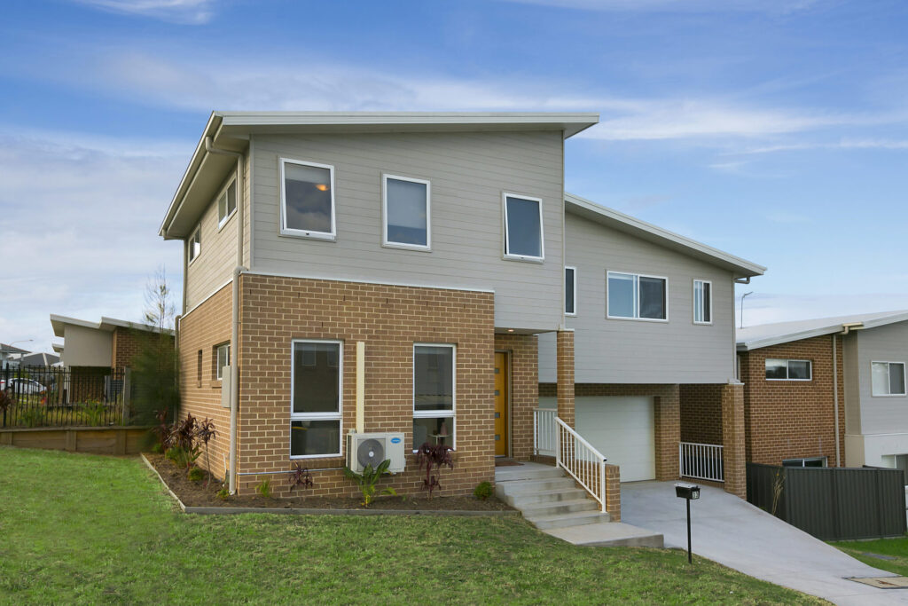 Sold - 33 The Arches - New Property in Kanahooka - Real Estate by Christian Zeidler