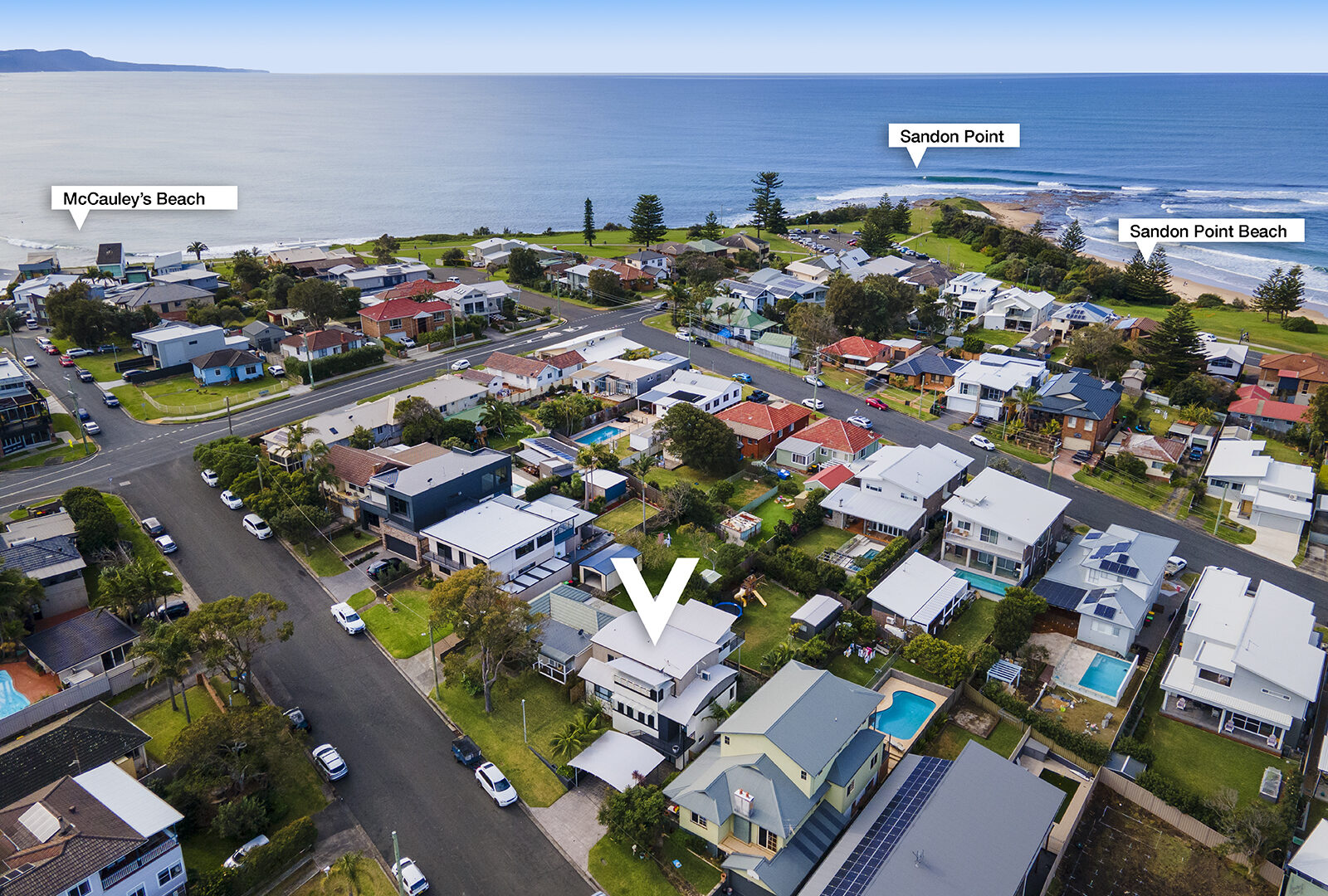 11 Southview Street, Bulli NSW 2516 - photo 2