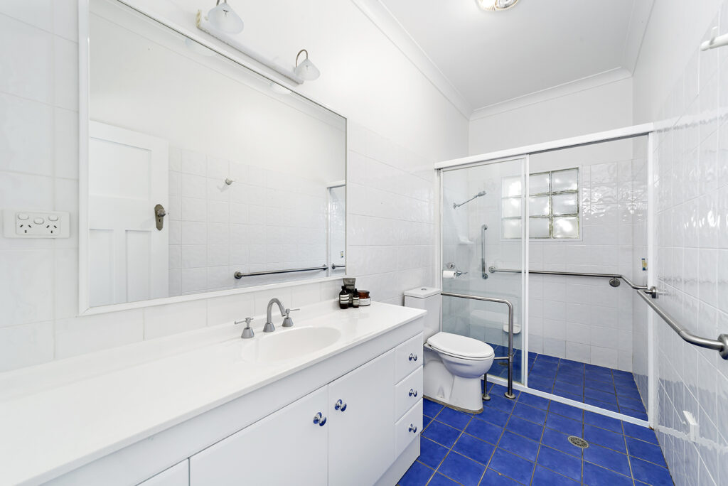 5 Hurt Street, West Wollongong NSW 2500 - photo 5