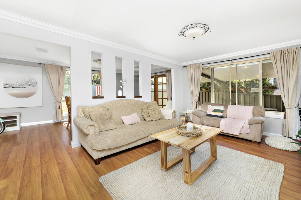 52 Gilmore Street, West Wollongong NSW 2500 - photo 2