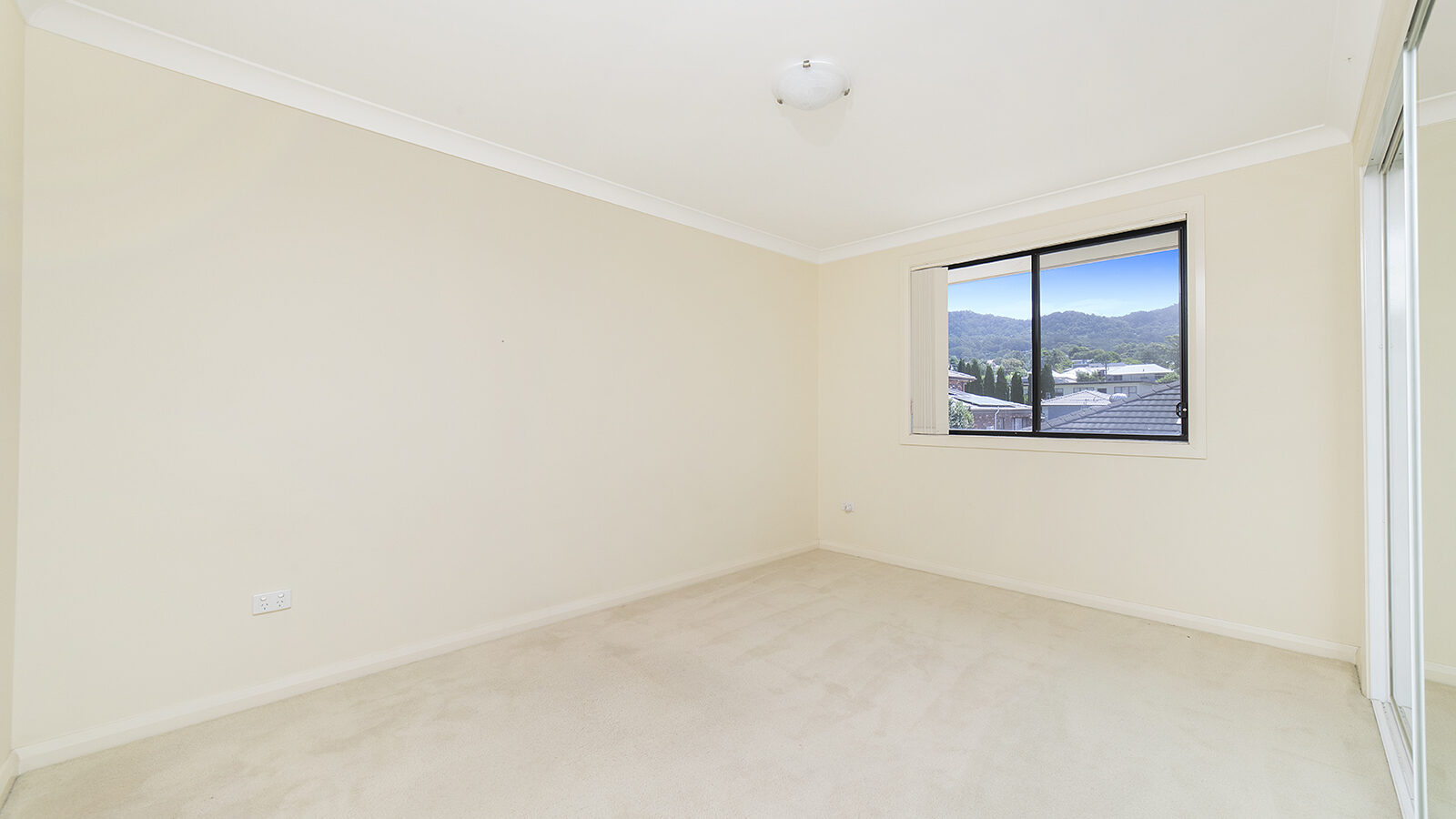 Sold - 4/28-30 Russell Street - New Property in Balgownie - Real Estate by Christian Zeidler