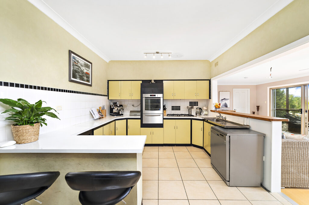 11 Pindari Street, Keiraville NSW 2500 - photo 4