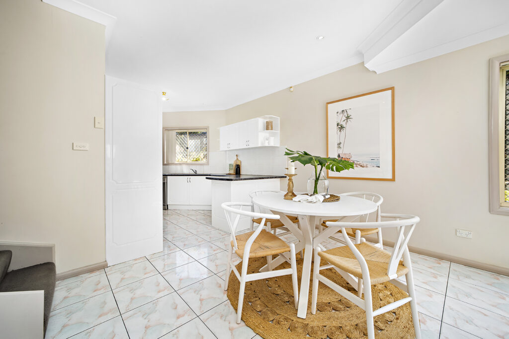3/2 Denison Street, Wollongong NSW 2500 - photo 2