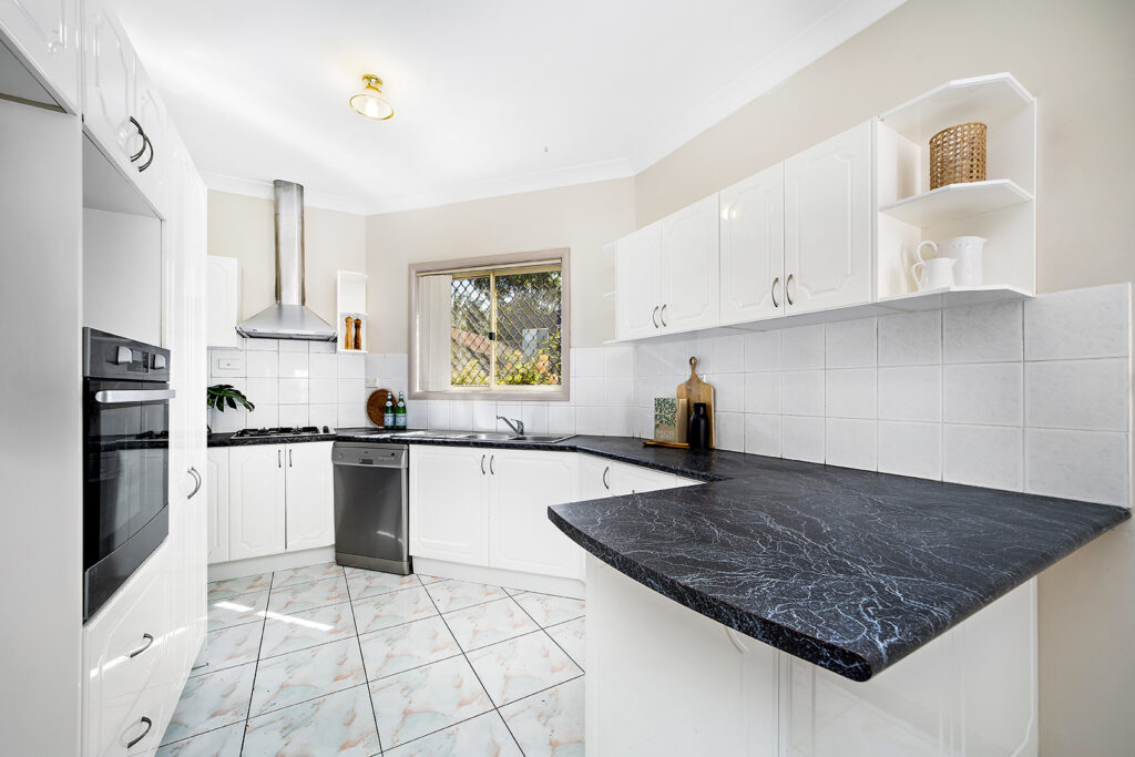 3/2 Denison Street, Wollongong NSW 2500 - photo 3