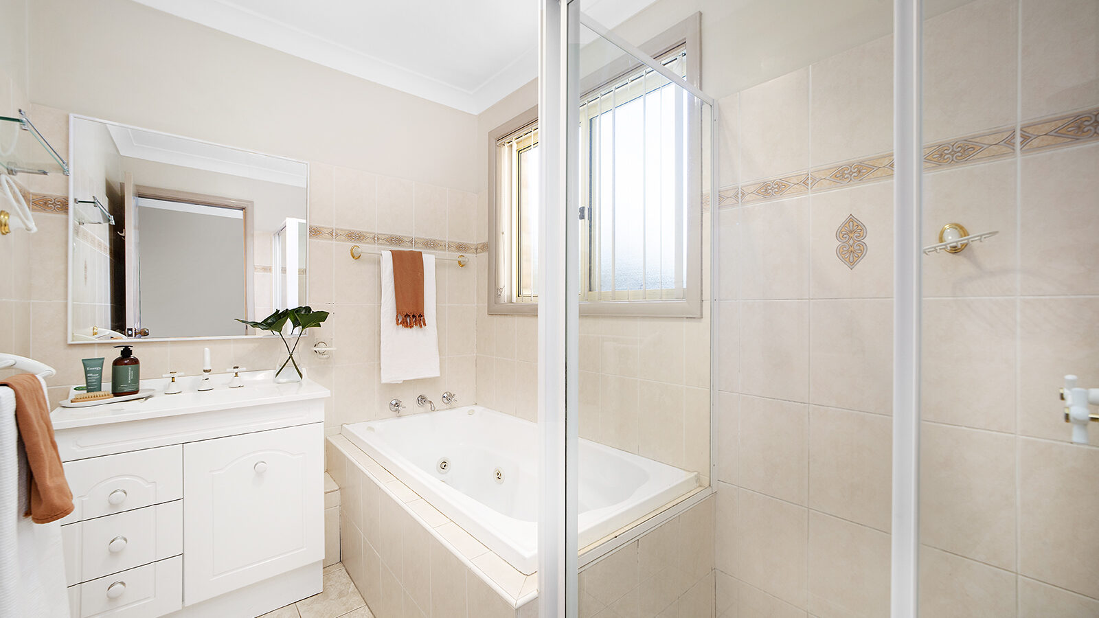 3/2 Denison Street, Wollongong NSW 2500 - photo 5