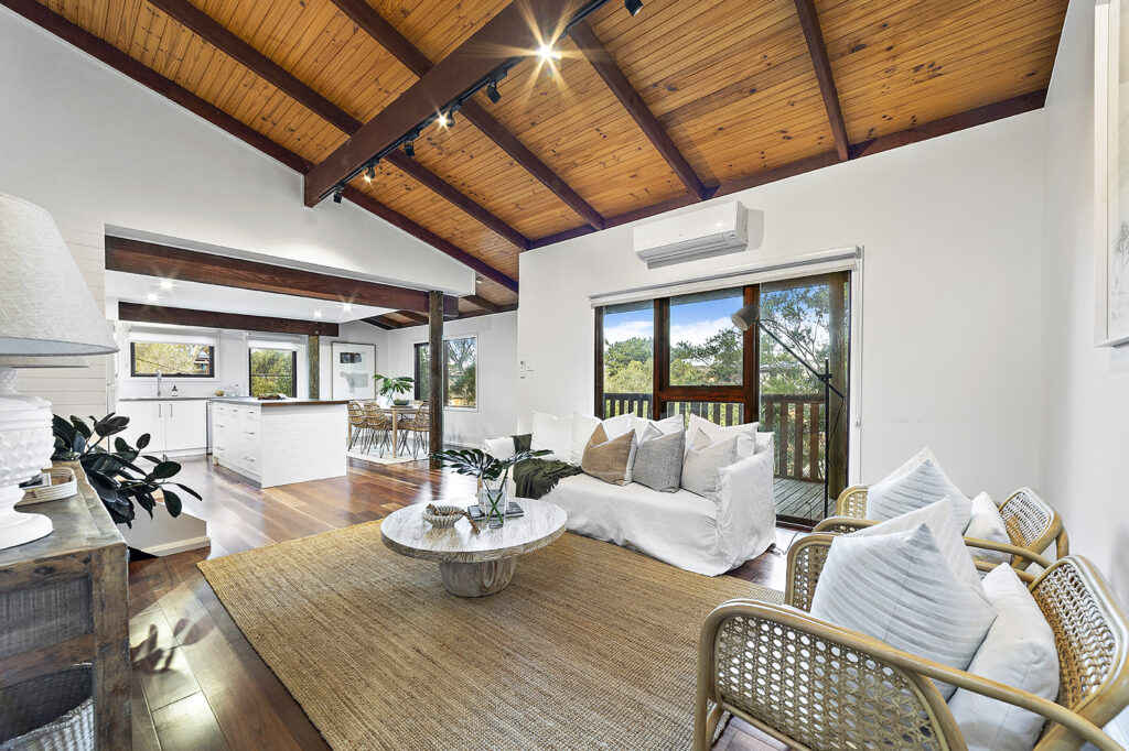 10 Balook Street, Mount Keira NSW 2500 - photo 2