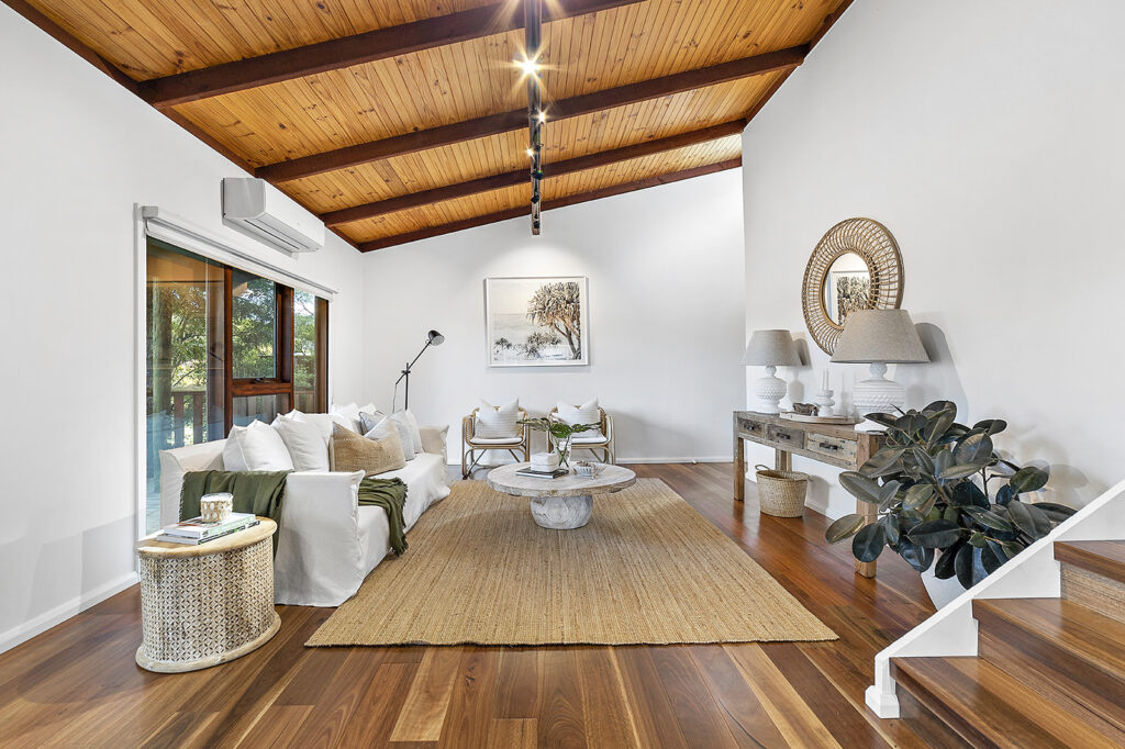 10 Balook Street, Mount Keira NSW 2500 - McGrath Illawarra