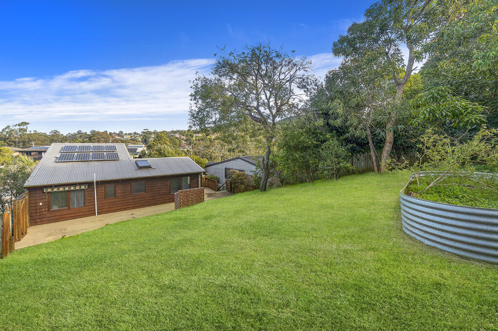 10 Balook Street, Mount Keira NSW 2500 - photo 14