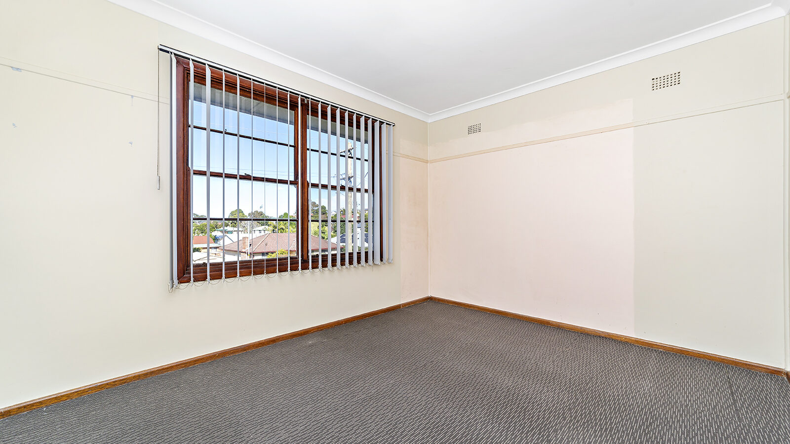 38 Carr Parade, Unanderra NSW 2526 - photo 7