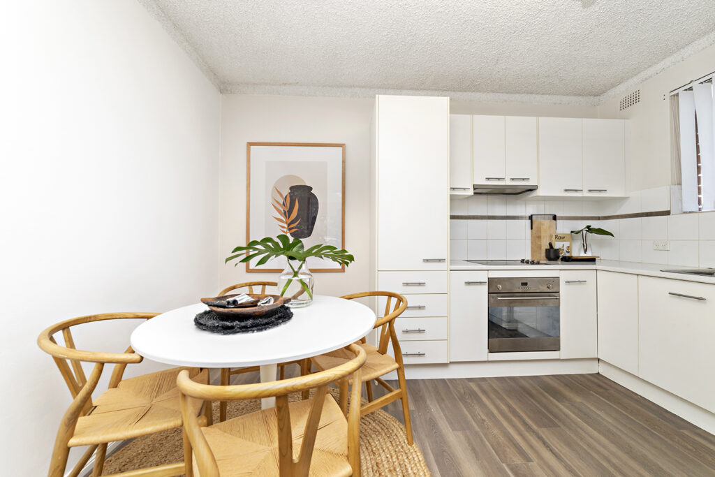3/37 Osborne Street, Wollongong NSW 2500 - photo 3
