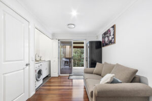 22 Avon Parade, Mount Kembla NSW 2526 - photo 6