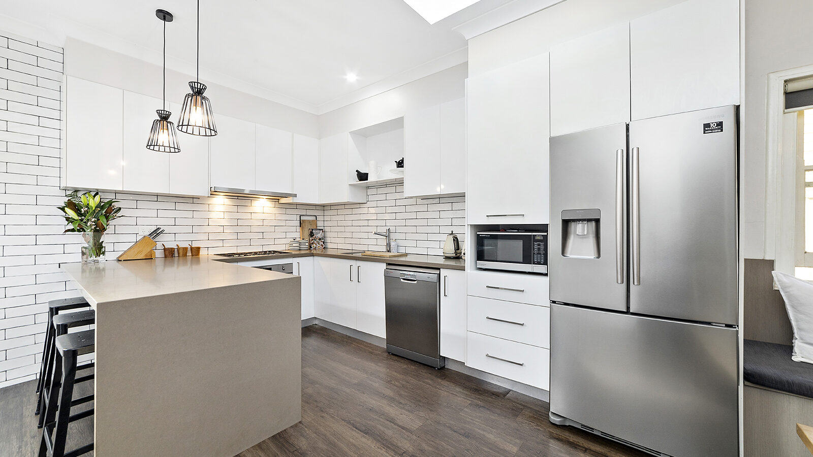 128 Ocean Street, Mount Saint Thomas NSW 2500 - photo 2