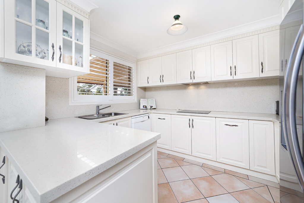 6 Marengo Avenue, Figtree NSW 2525 - photo 2