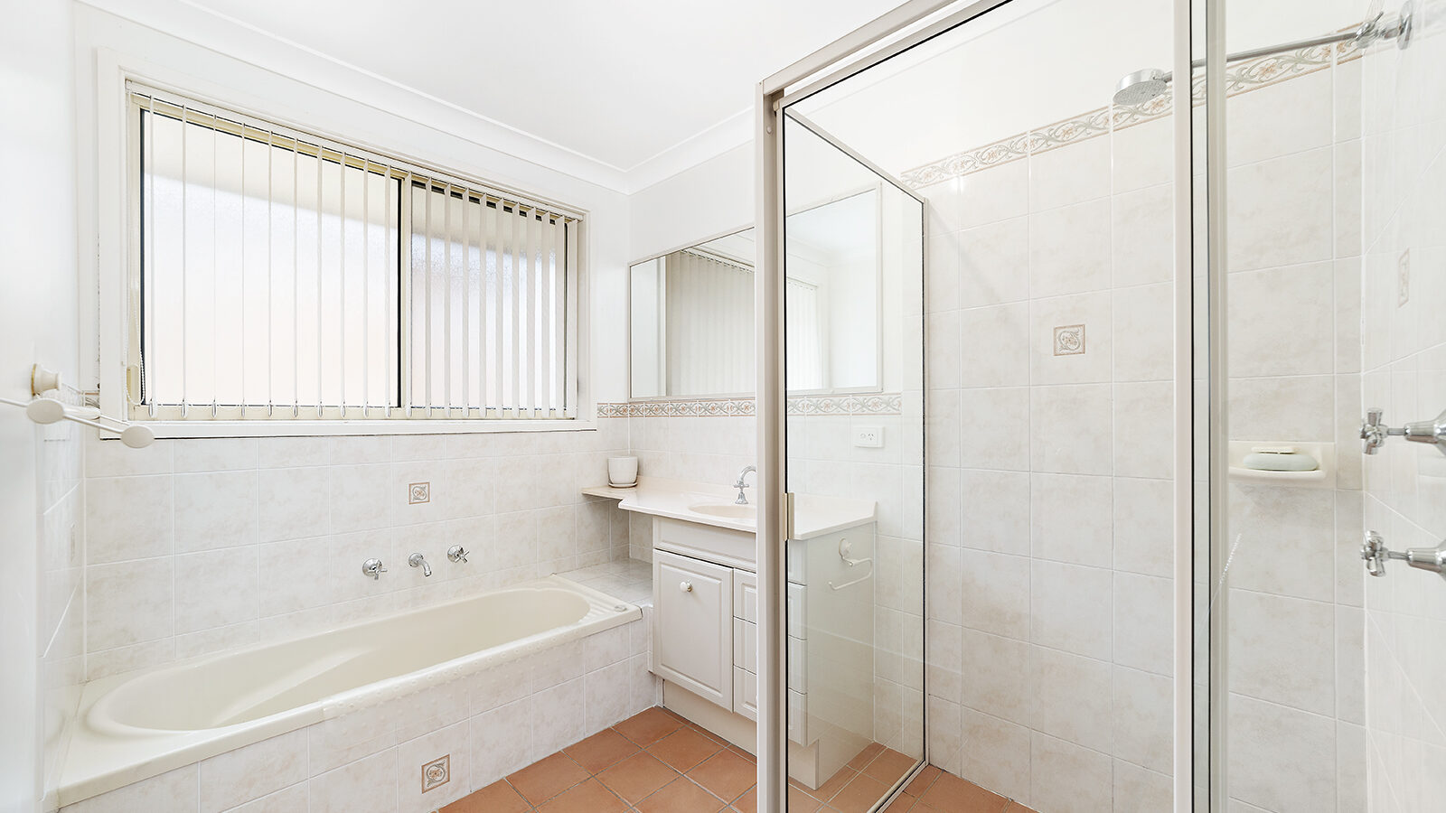 6 Marengo Avenue, Figtree NSW 2525 - photo 7