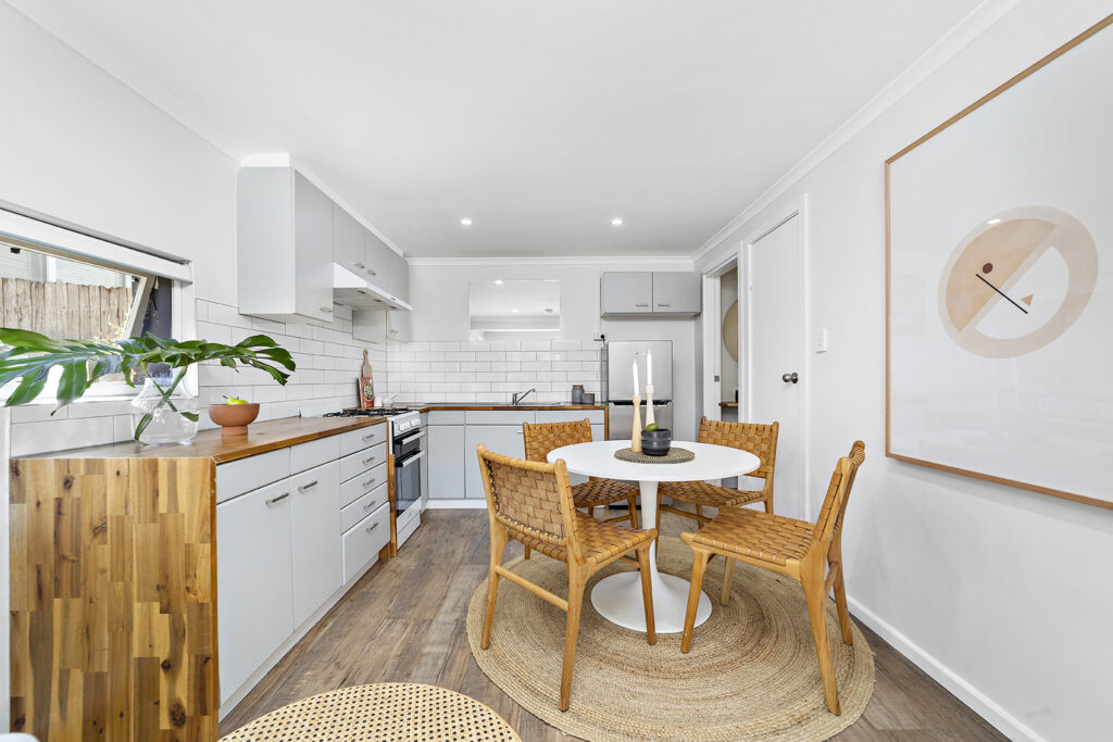 11 Bukari Street, West Wollongong NSW 2500 - photo 6