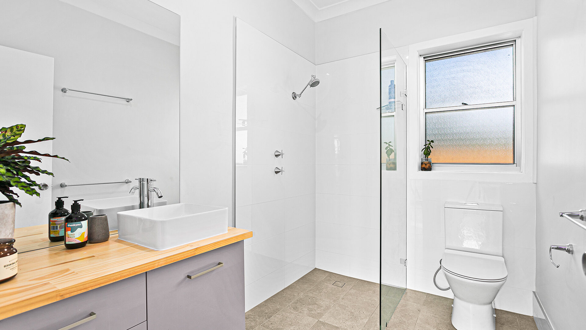 11 Bukari Street, West Wollongong NSW 2500 - photo 7