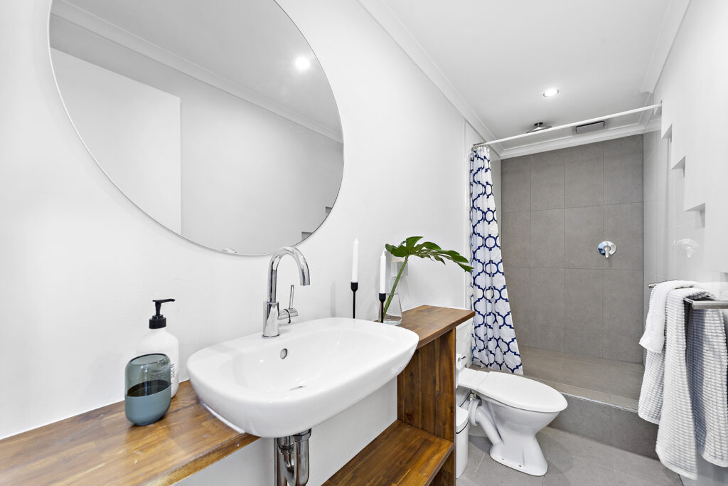 11 Bukari Street, West Wollongong NSW 2500 - photo 10