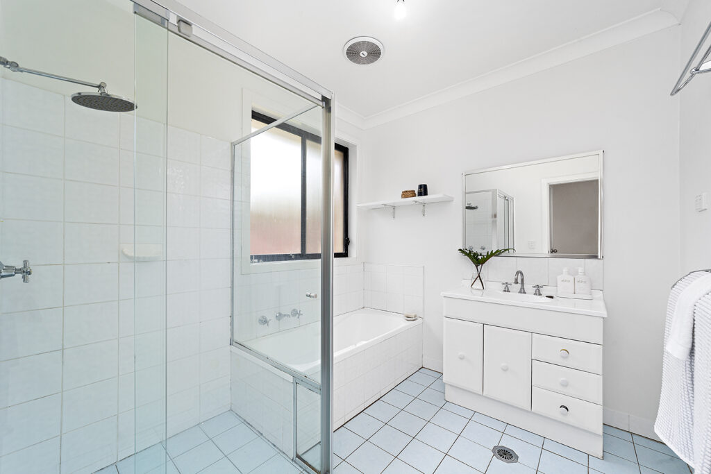 1/9A Gilmore Street, West Wollongong NSW 2500 - photo 10