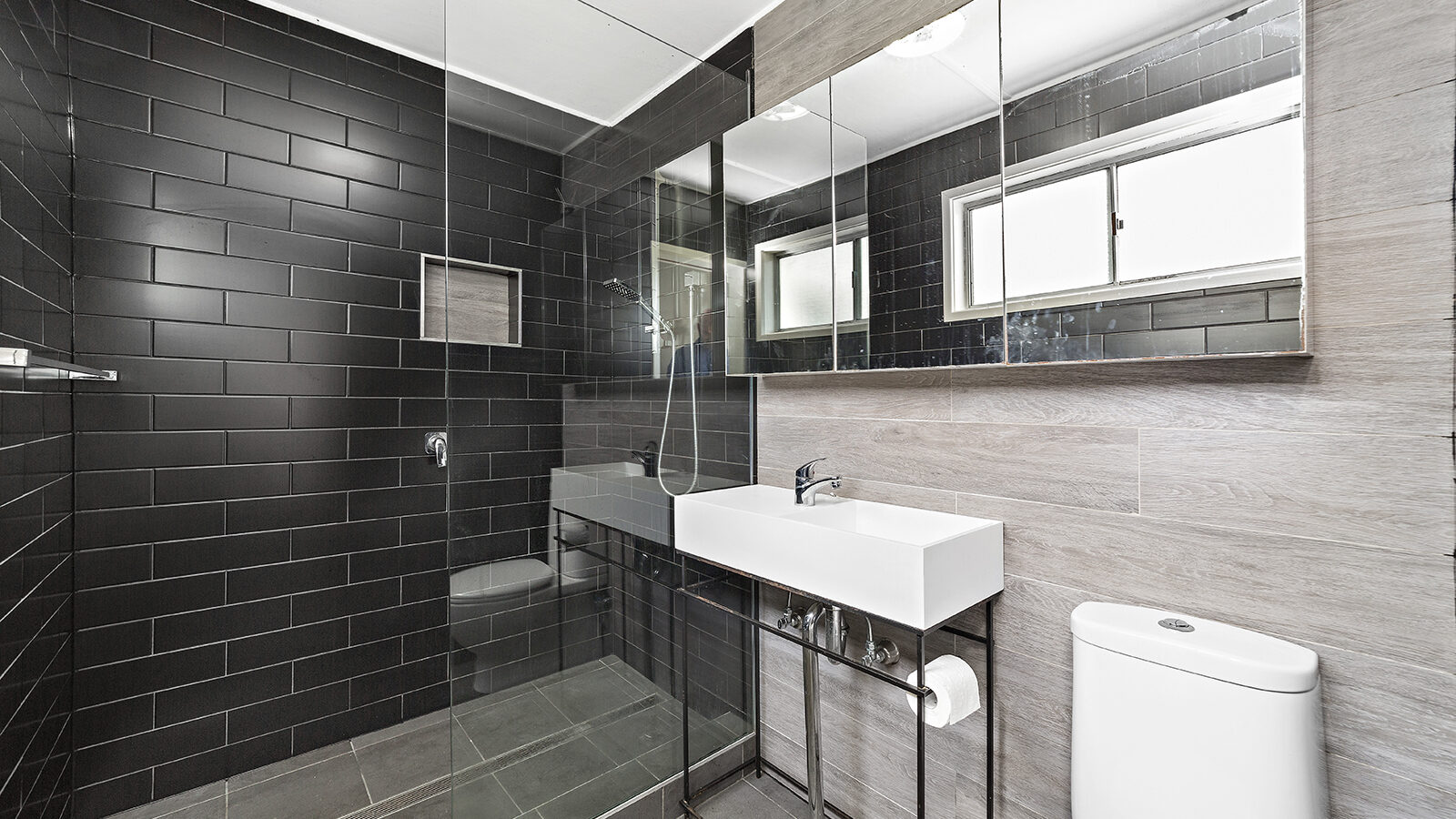 12 Fairy Street, Gwynneville NSW 2500 - photo 7