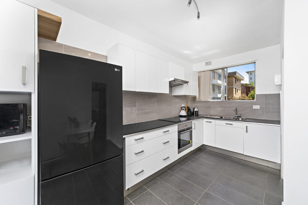 4/56 Keira Street, Wollongong NSW 2500 - photo 2
