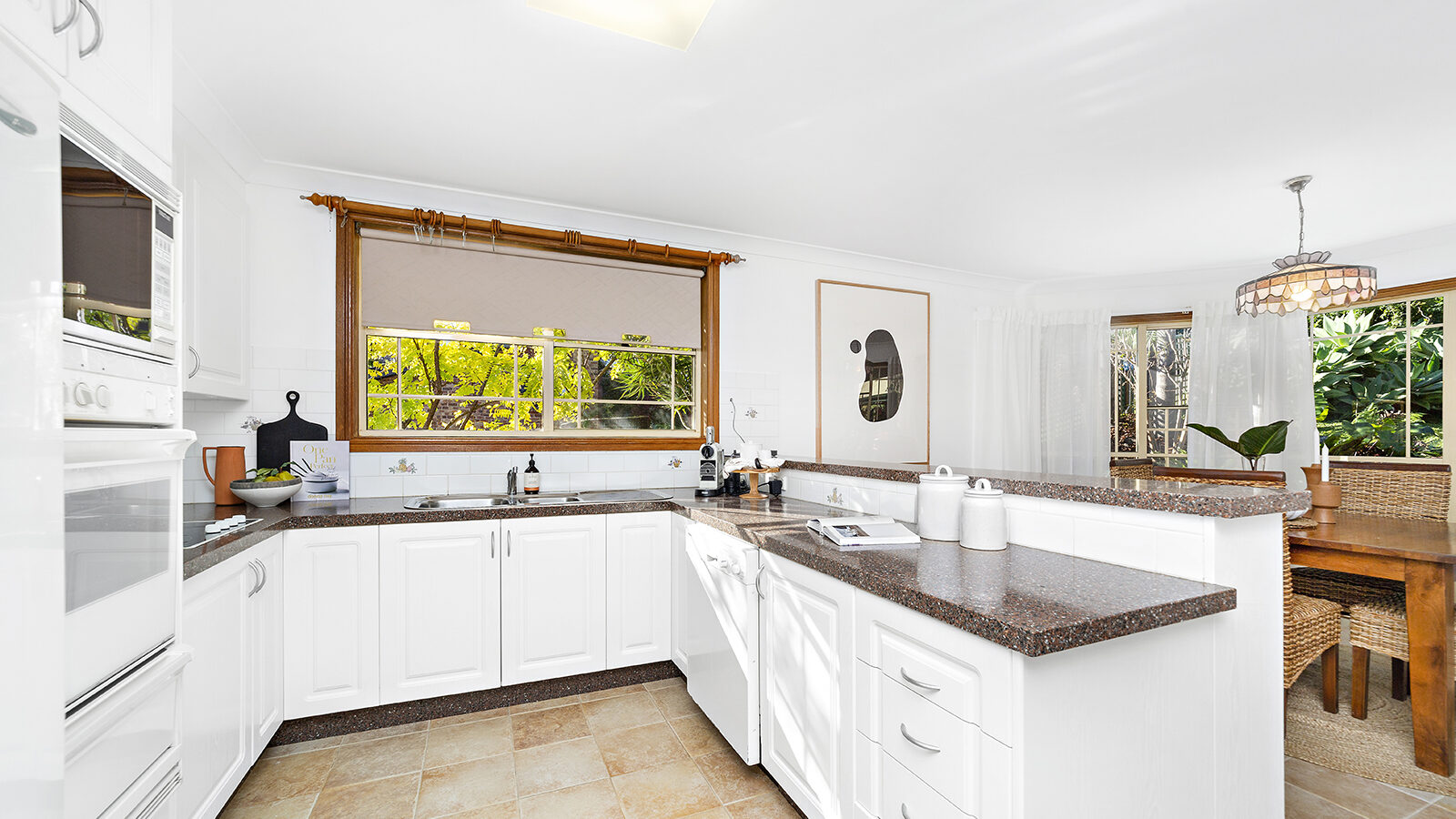 7 Foy Avenue, Figtree NSW 2525 - photo 4