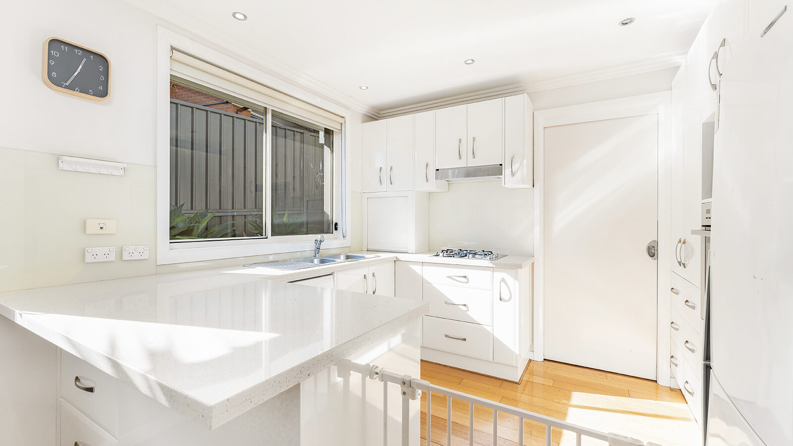 4/16-18 Strathearn Avenue, Wollongong NSW 2500 - photo 3