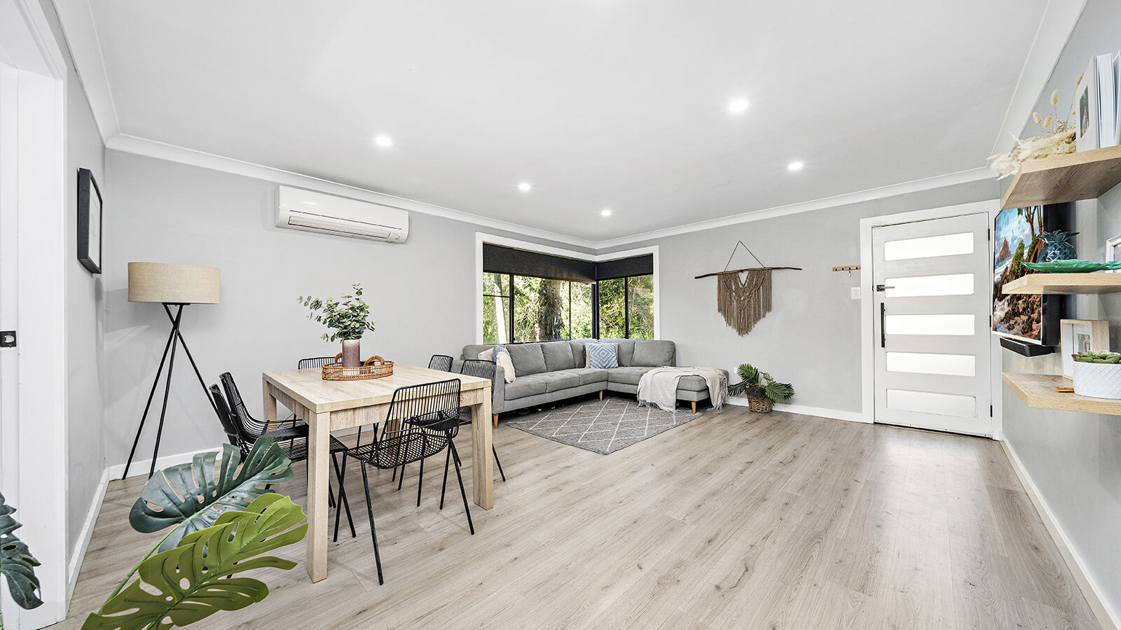 2/10 Highway Avenue, West Wollongong NSW 2500 - photo 2