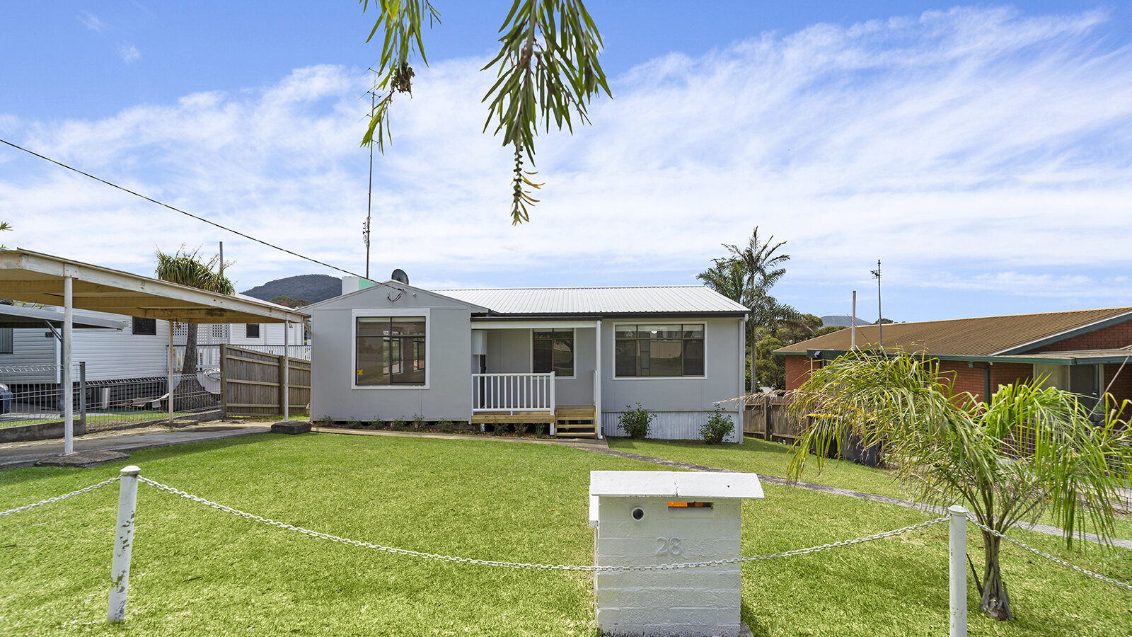 28 Stratford Road, Unanderra NSW 2526 - photo 5