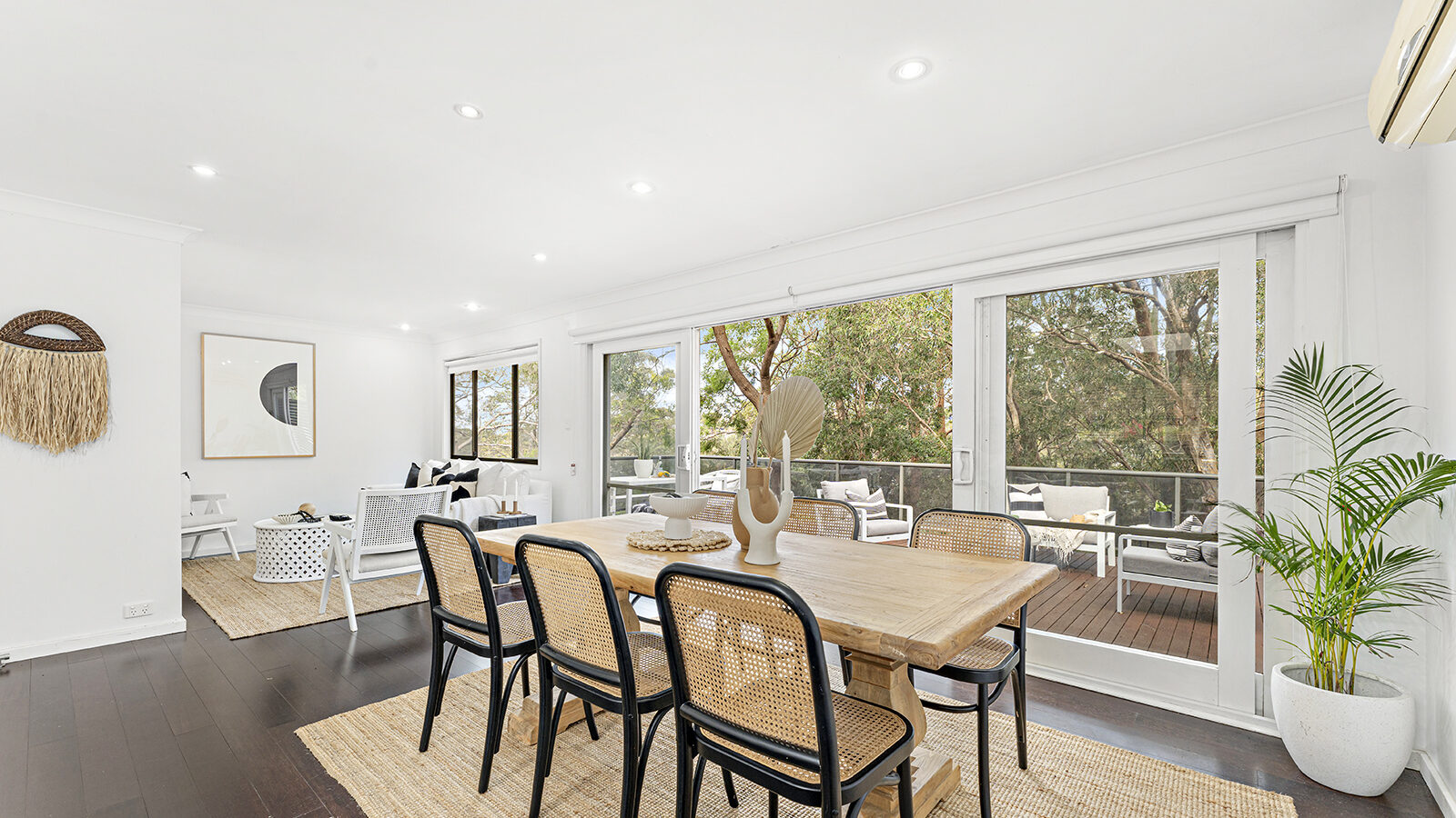 98 Koloona Avenue, Mount Keira NSW 2500 - photo 2