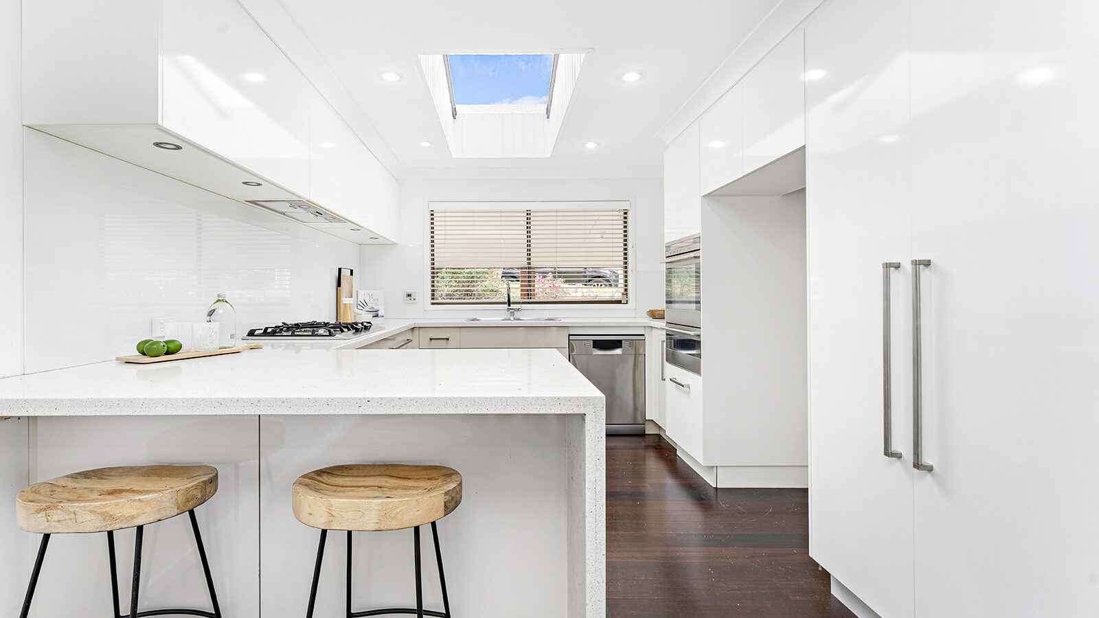 98 Koloona Avenue, Mount Keira NSW 2500 - photo 3