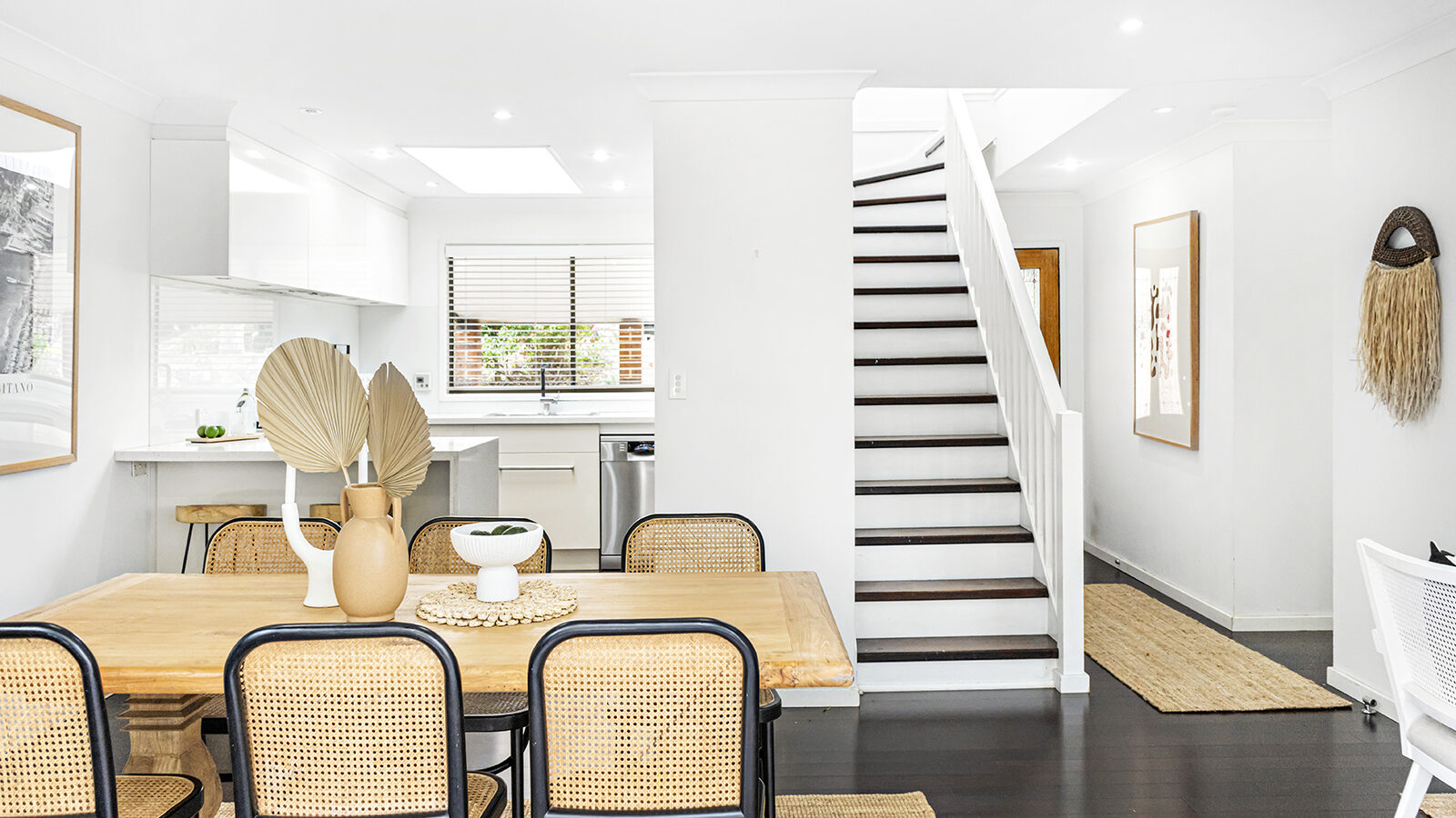 98 Koloona Avenue, Mount Keira NSW 2500 - photo 5