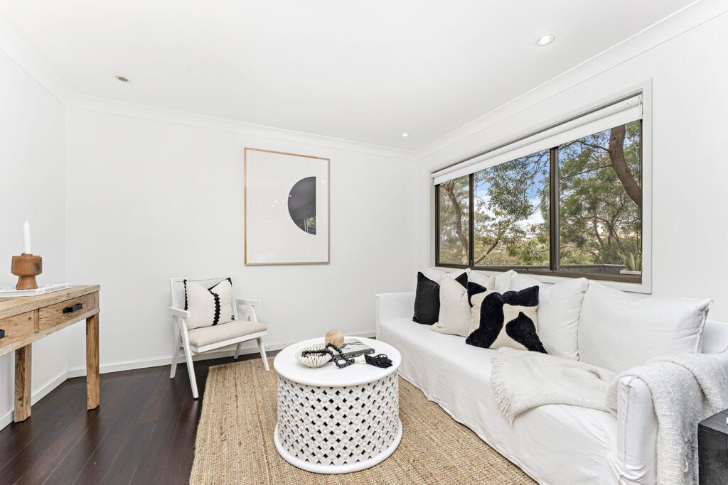 98 Koloona Avenue, Mount Keira NSW 2500 - photo 6