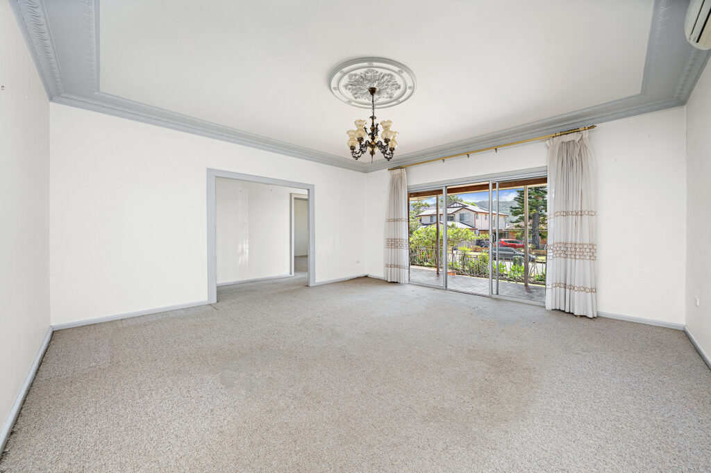 76 Hopewood Crescent, Fairy Meadow NSW 2519 - photo 3