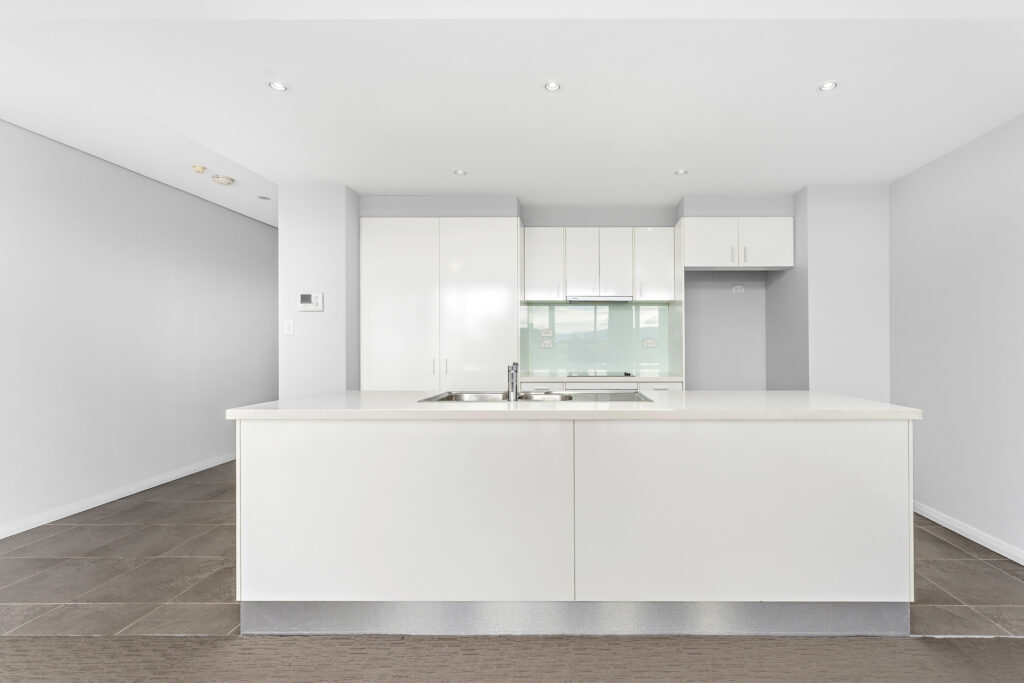 2/124 Princes Highway, Fairy Meadow NSW 2519 - photo 2