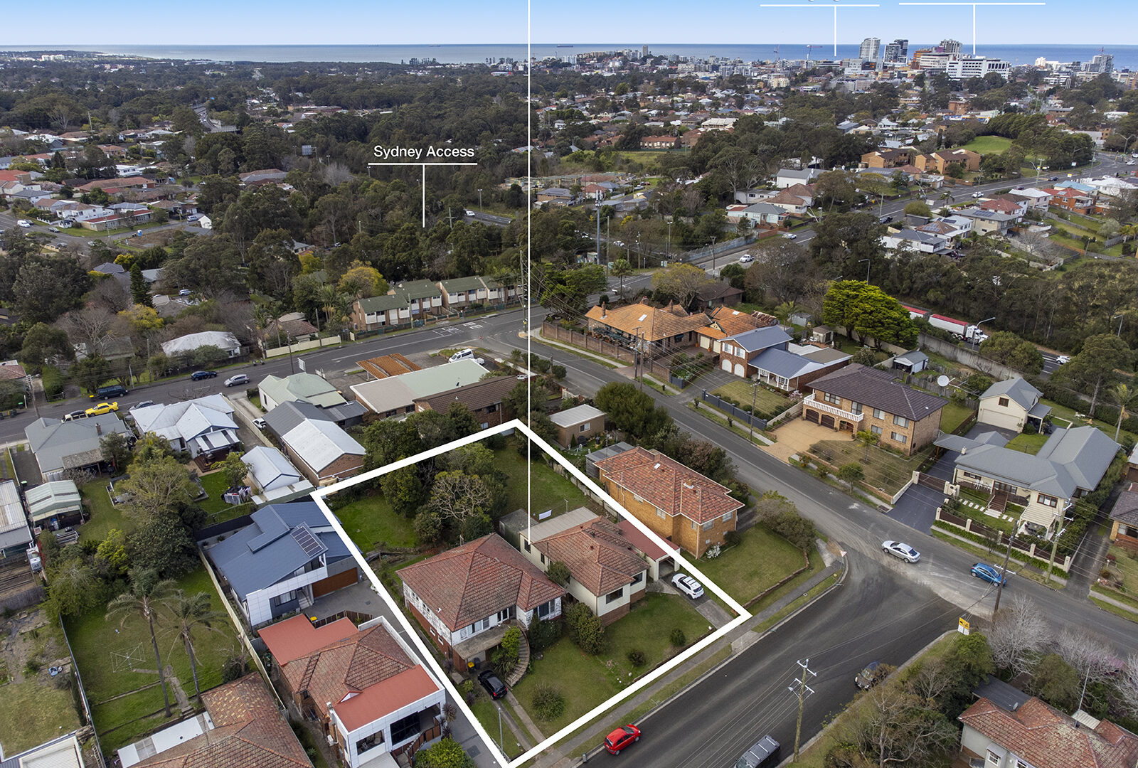 4 Gundarun Street, West Wollongong NSW 2500 - McGrath Illawarra
