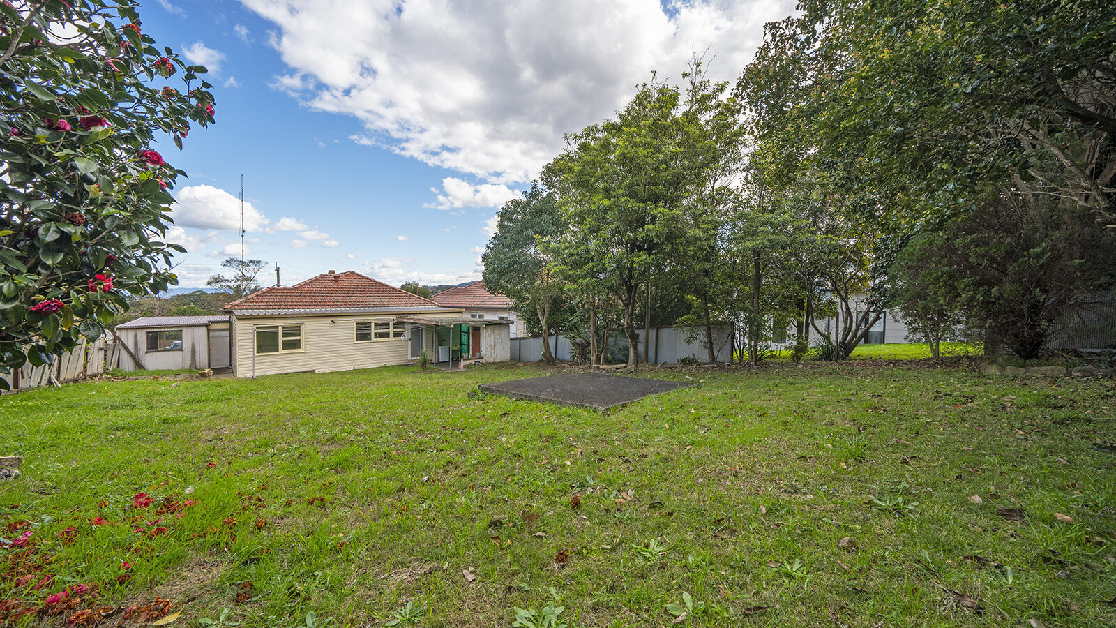 4 Gundarun Street, West Wollongong NSW 2500 - photo 4
