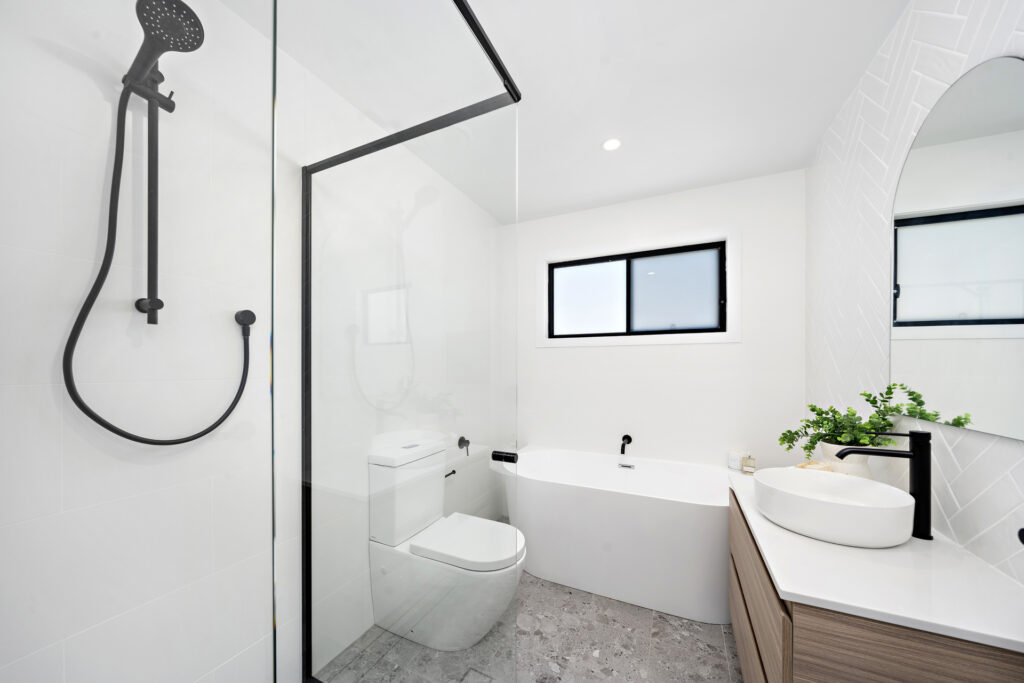 6B Hilltop Avenue, Lake Heights NSW 2502 - photo 7